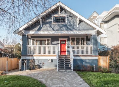 File #120 – 2 Bedroom + Loft, 3 Bathroom – Grandview/Woodland