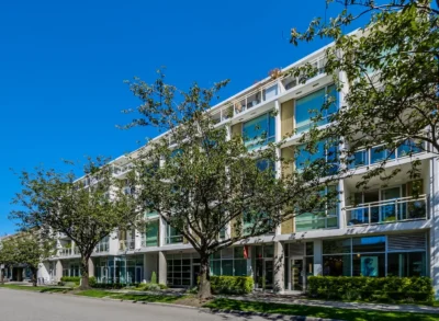 File #107 – Single Level Loft Style 1 Bedroom, 1 Bathroom – False Creek South
